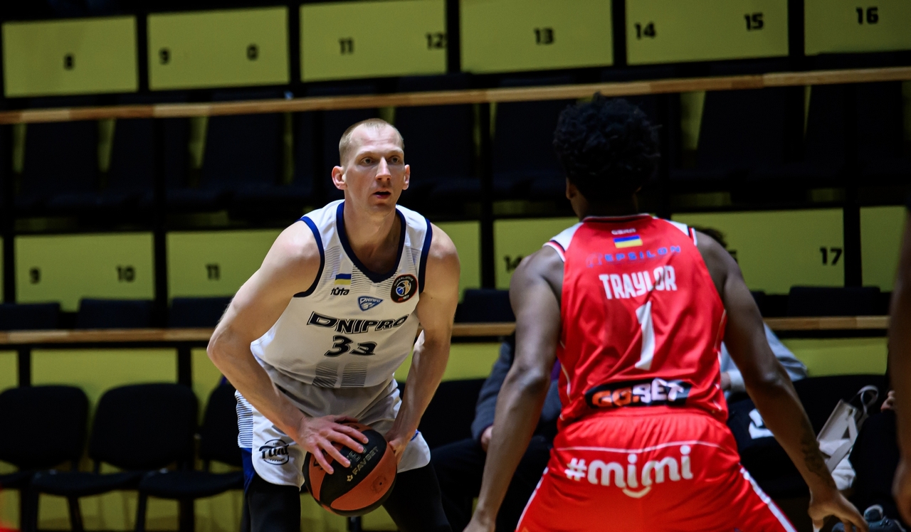 Дніпро з особистим рекордом результативності обіграв Рівне